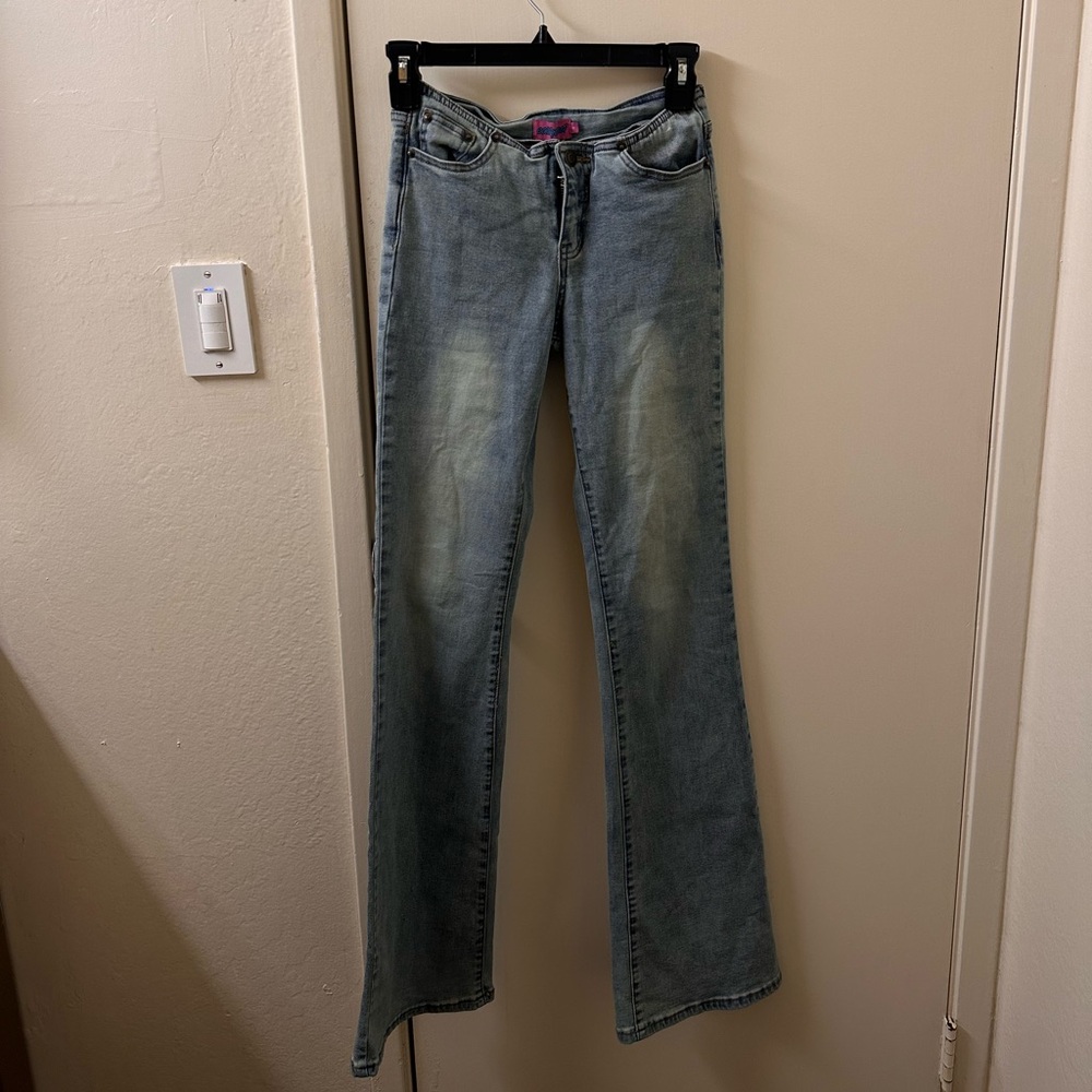 Edikted Low Rise Demin Flare Jeans